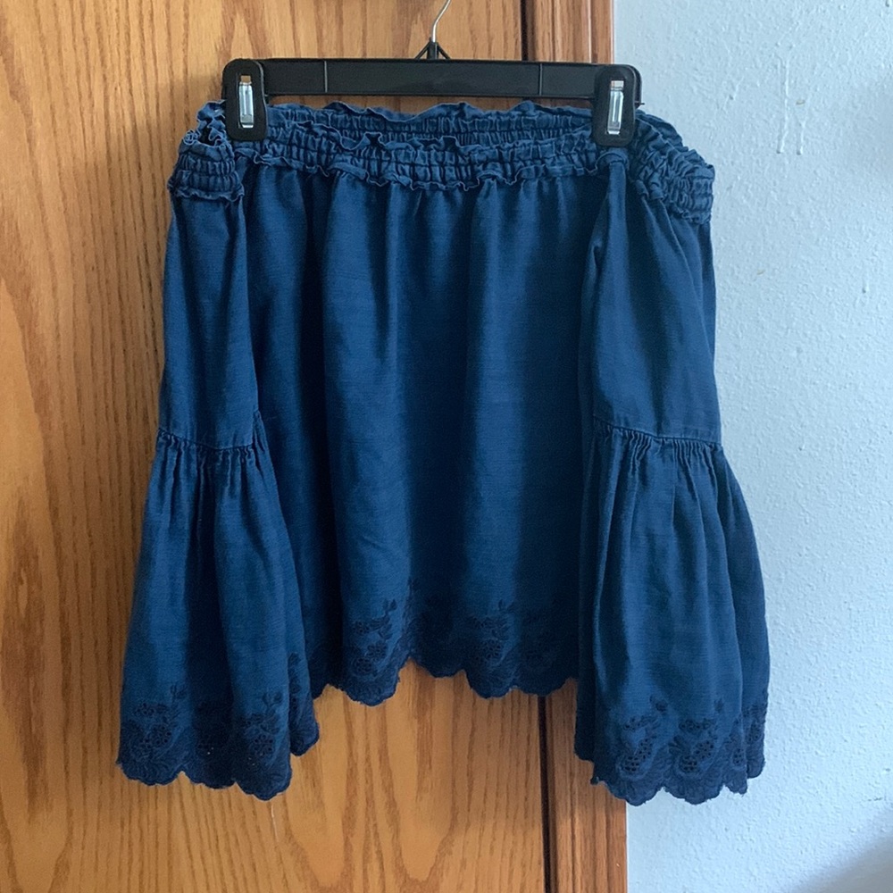 American eagle top